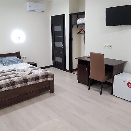 Mini Otel Cozy Patio โอเดสซา ภายนอก รูปภาพ