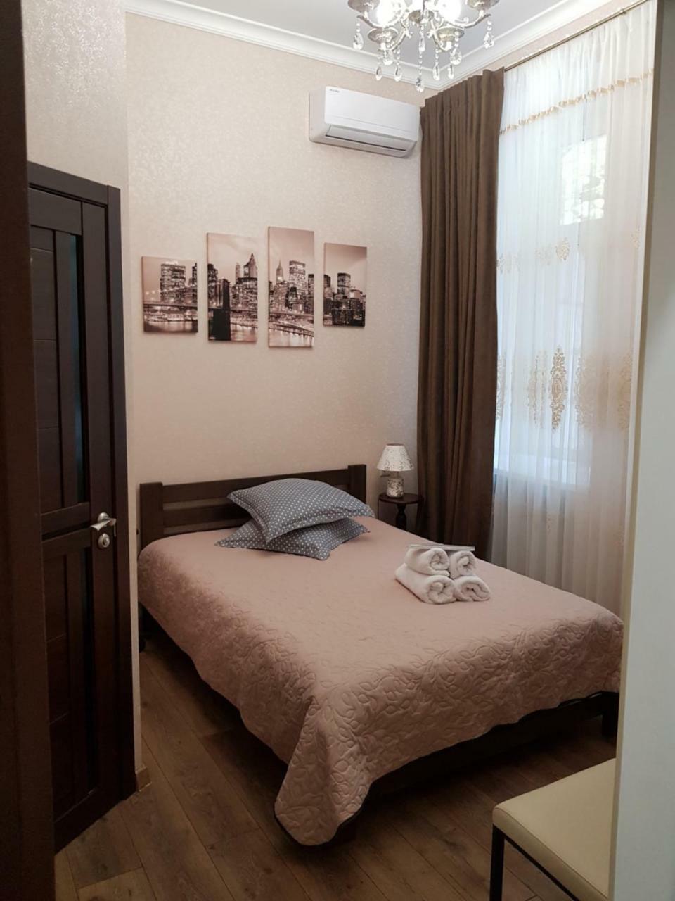 Mini Otel Cozy Patio โอเดสซา ภายนอก รูปภาพ