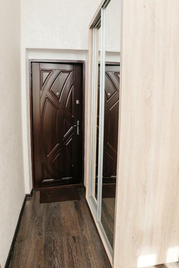 Mini Otel Cozy Patio โอเดสซา ภายนอก รูปภาพ